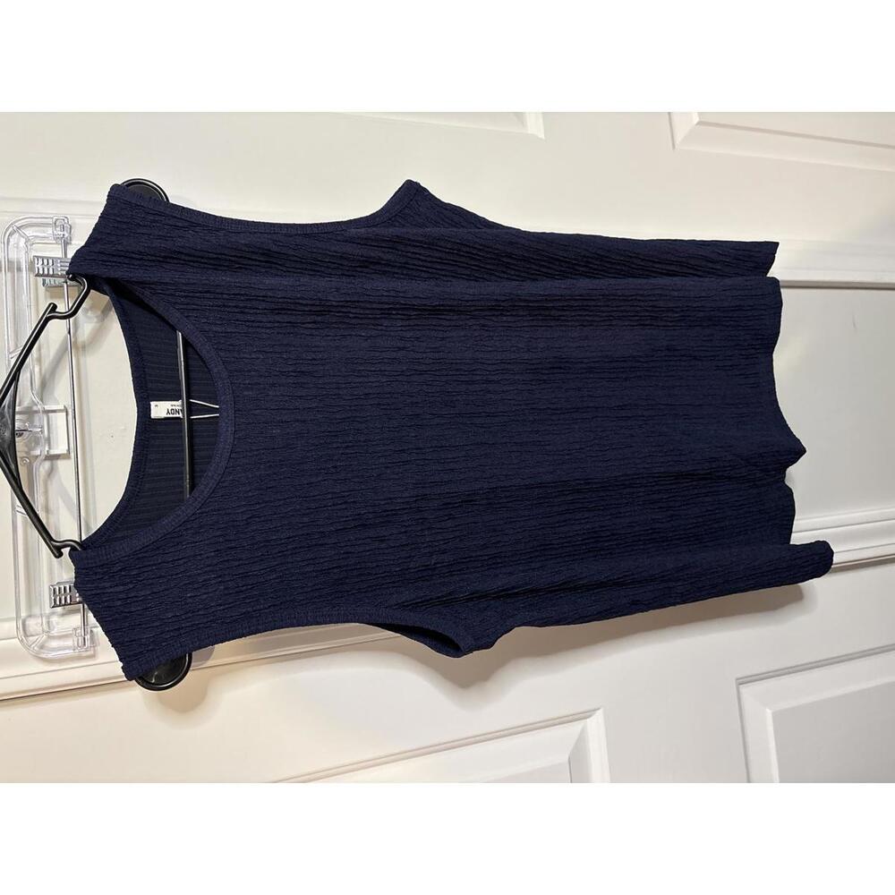 Coopandy Navy Blue Textured Sleeveless Top, Size M 415